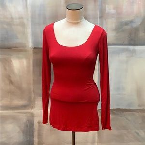 NWT - Zumi red long sleeved top Size S/M